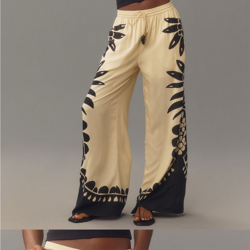 Elegant Cream and Black Women's Wide-Leg Pants